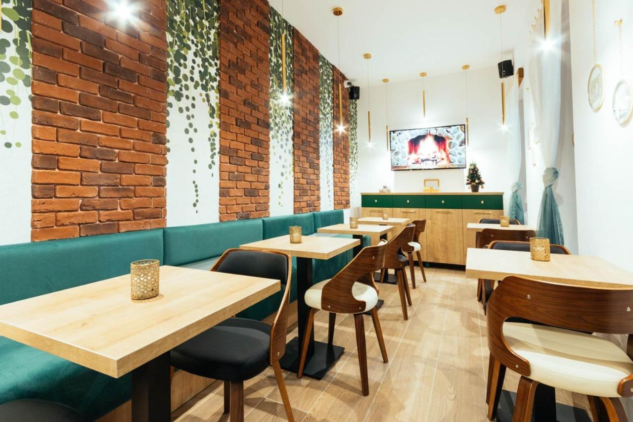Liane Boutique Hotel Moldvahosszúmező Kültér fotó