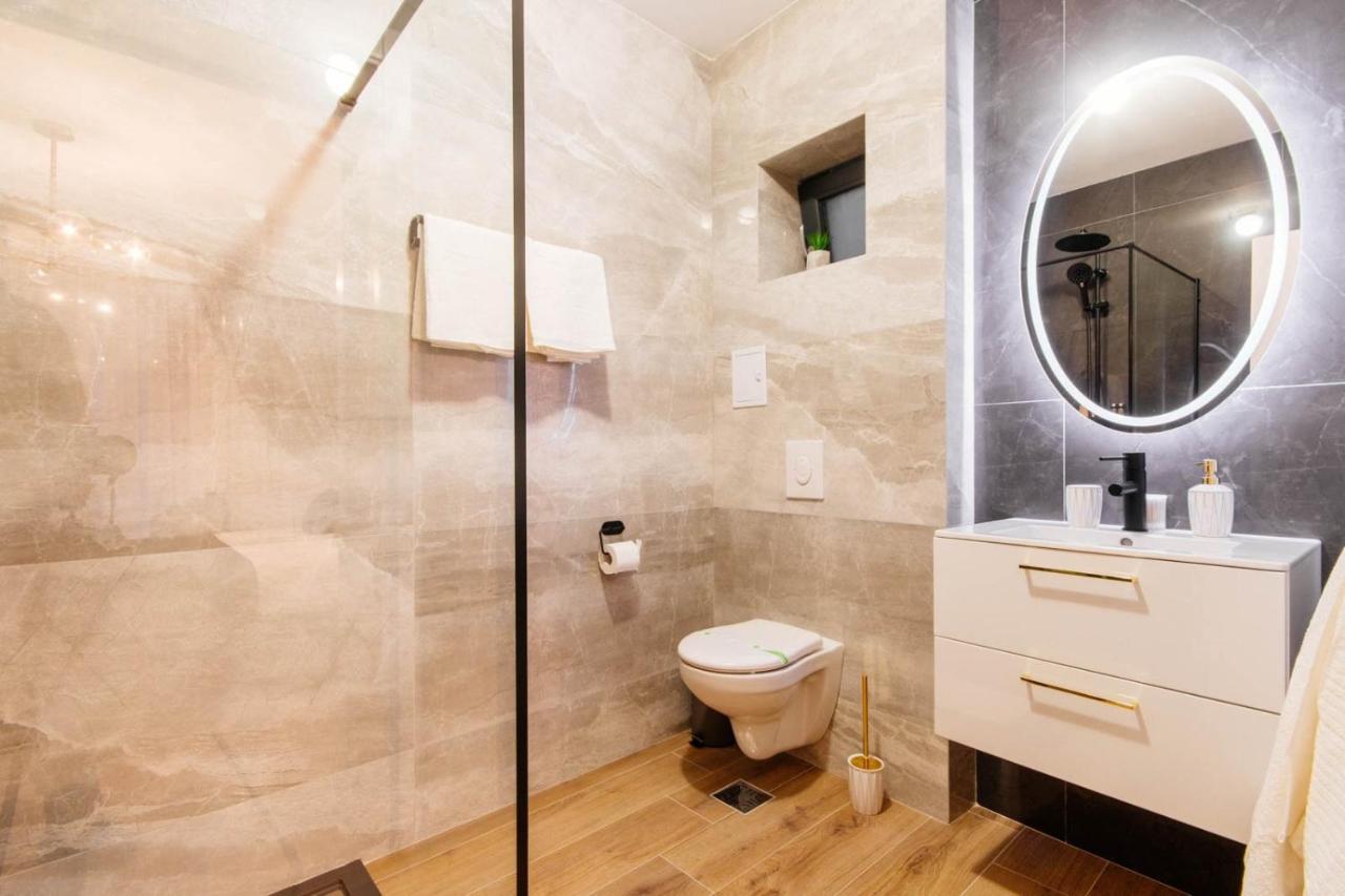 Liane Boutique Hotel Moldvahosszúmező Kültér fotó